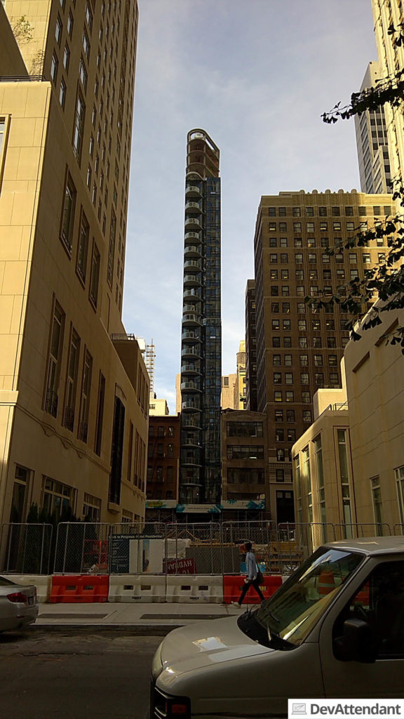 Ein sehr interessantes Gebäude beim Herumirren durch Downtown Manhattan