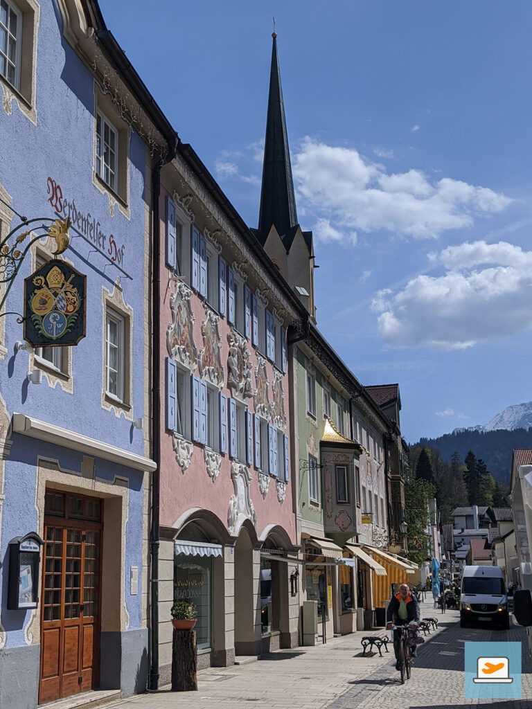 Die Historische Ludwigsstraße in Garmisch-Partenkirchen