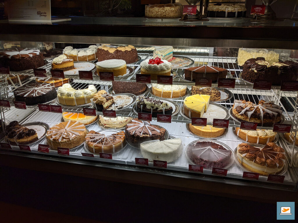 Breite Auswahl in der Cheesecake Factory, man muss nur die Kalorienangaben (pro Stück) ignorieren können