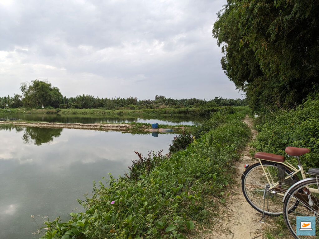 Mit Fahrrädern haben wir etwas die Umgebung erkundet