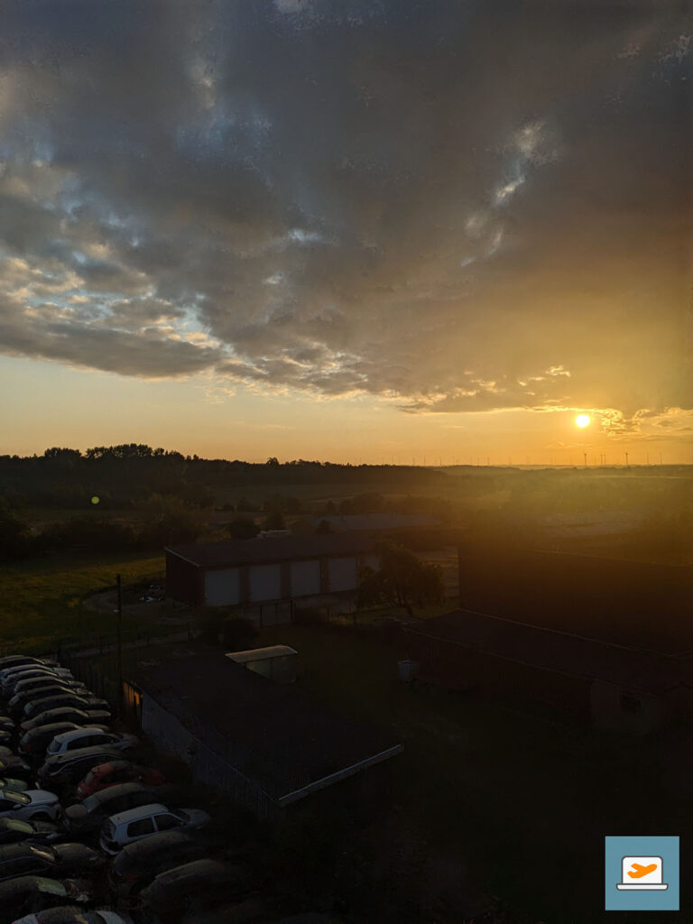 Der Sonnenuntergang in Frankfurt/Hahn kann mit Kreta nicht ganz mithalten...